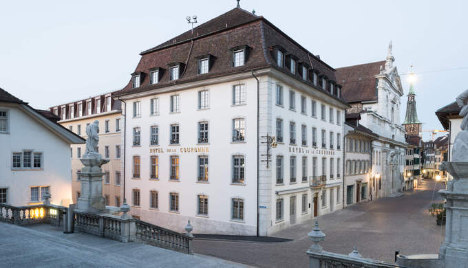 Hotel Krone – La Couronne